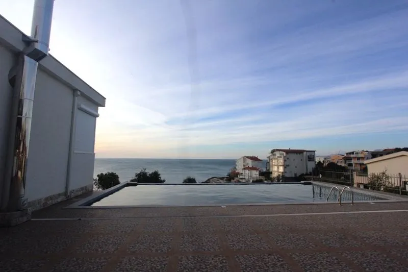 Sale, house, 278m², Utjeha, Bar