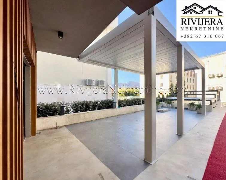 Sale, office space, 24m², Donja Lastva, Tivat