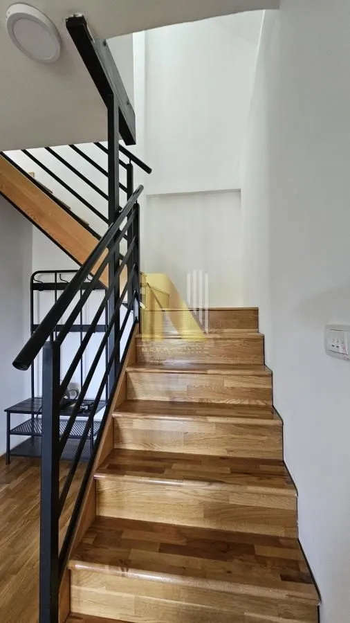 Prodaja, dvosoban stan, 64m², Detelinara, Novi Sad Sve Podlokacije