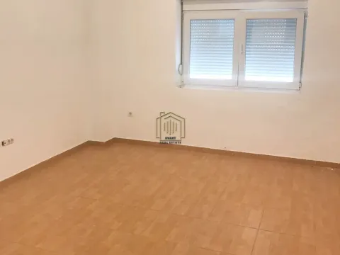 Prodaja, stan, 29m², Podgorica, Crna Gora - image 1