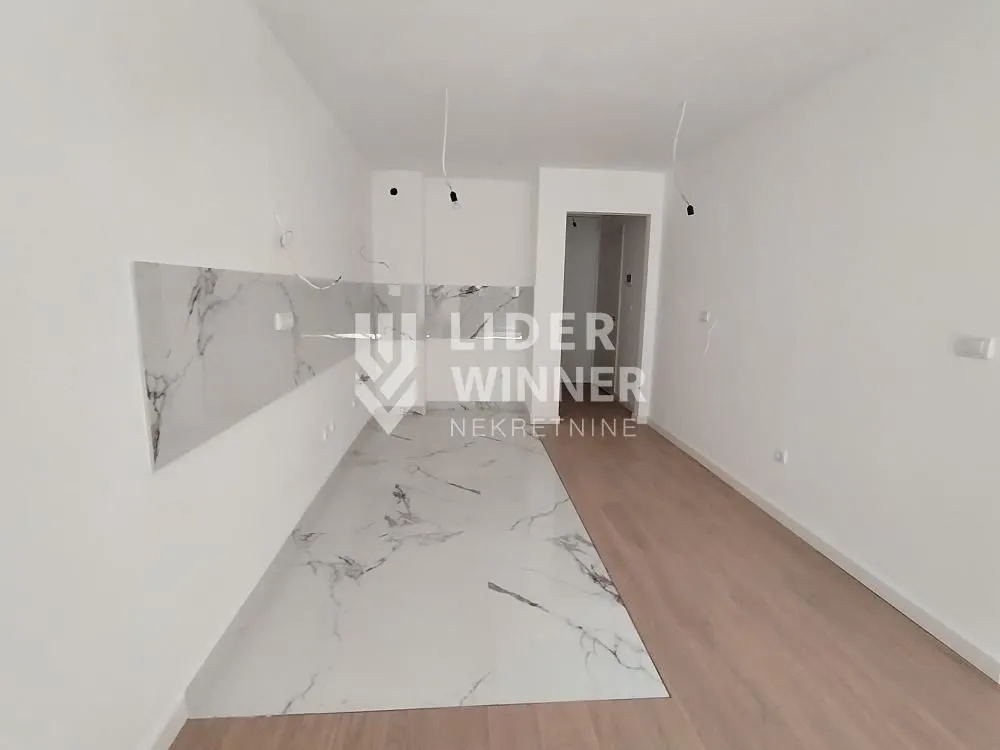 Sale, three bedroom apartment, 78m², Autokomanda, Voždovac Sve Podlokacije