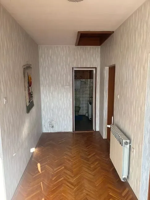 Prodaja, kuća, 200m², Bački Petrovac, Novi Sad