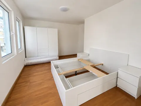 Rent, two bedroom apartment, 105m², Petrovac, Budva - image 13