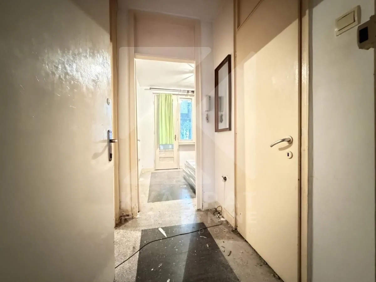 Sale, studio apartment, 32m², Centar, Podgorica