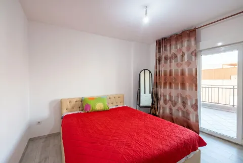 Rent, two bedroom apartment, 56m², Budva, Crna Gora - image 8