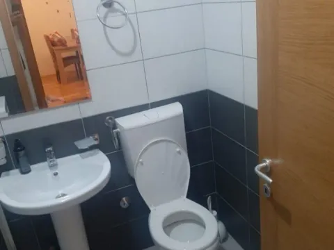 Izdavanje, jednosoban stan, 40m², Radovići, Tivat - image 10