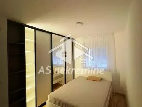 Izdavanje, dvosoban stan, 53m², Uciteljsko Naselje, Zvezdara Sve Podlokacije - image 10