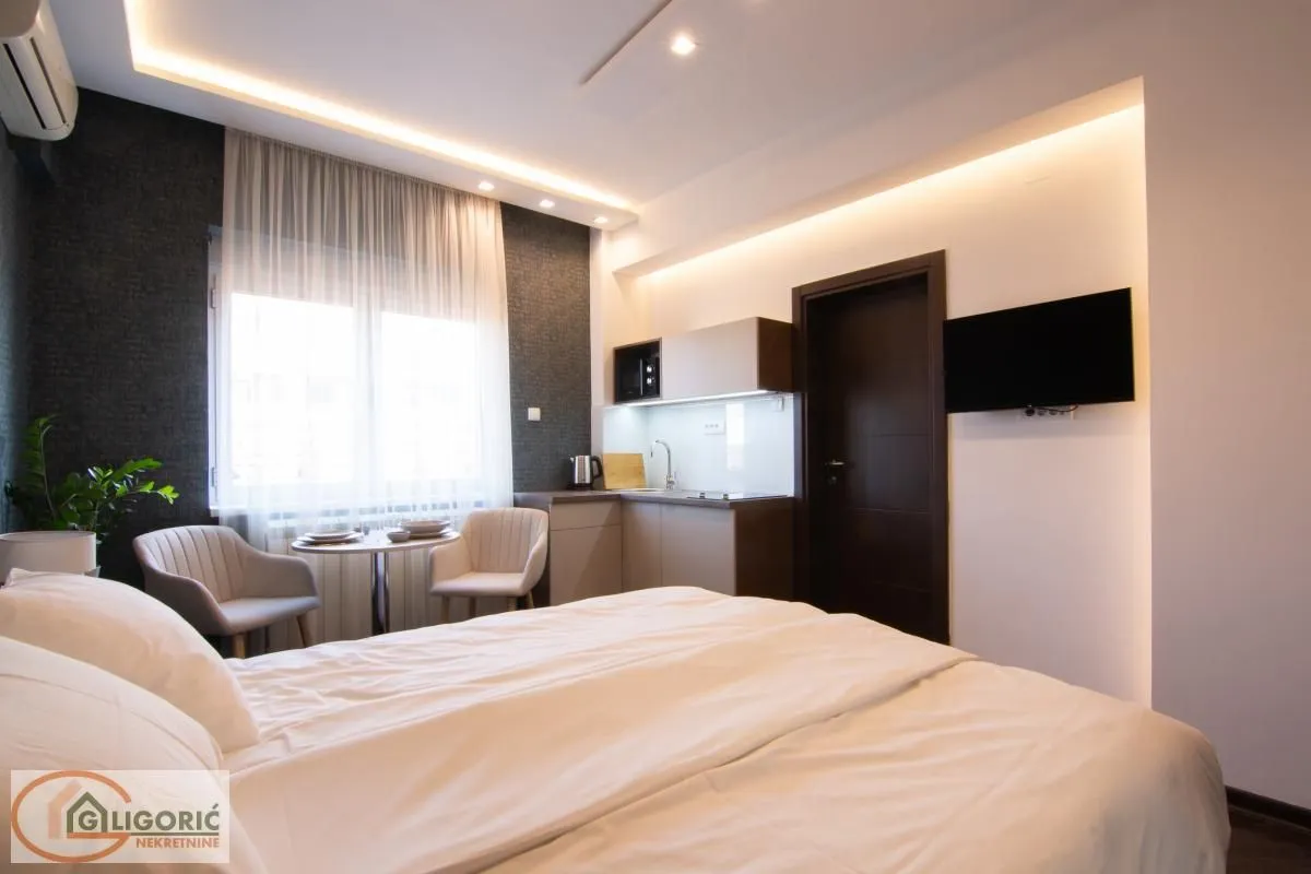 Sale, four bedroom apartment, 109m², Stari Grad, Beograd