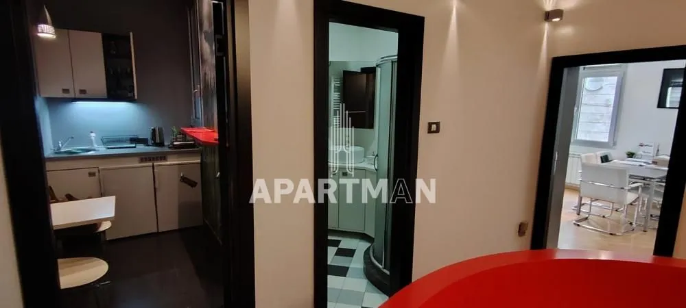Izdavanje, poslovni prostor, 100m², Botanička Bašta, Palilula Sve Podlokacije