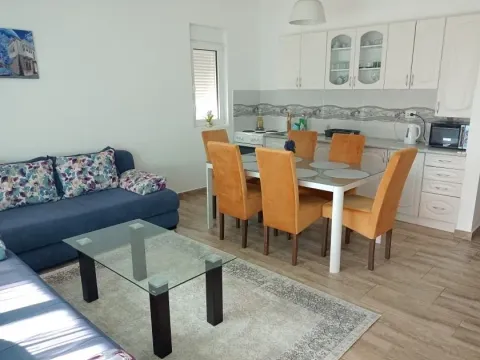 Prodaja, jednosoban stan, 62m², Velika Plaža, Ulcinj - image 3