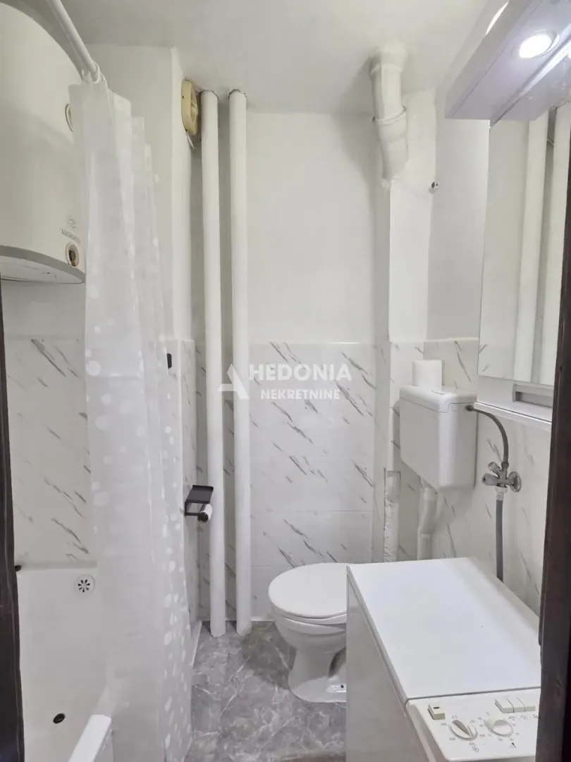 Rent, two bedroom apartment, 46m², Novi Beograd Sve Podlokacije, Beograd