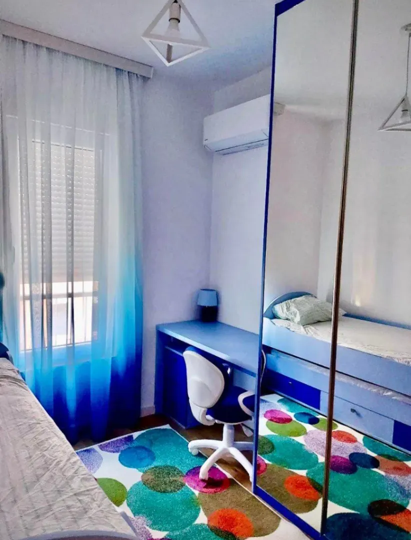 Izdavanje, dvosoban stan, 750m², Cvijetin Brijeg, Podgorica