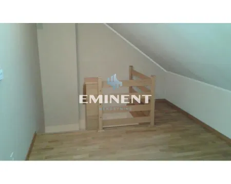 Izdavanje, četvorosoban stan, 115m², Lisičji Potok, Beograd - image 10