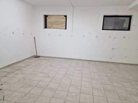 Rent, office space, 164m², City Kvart, Podgorica - image 2