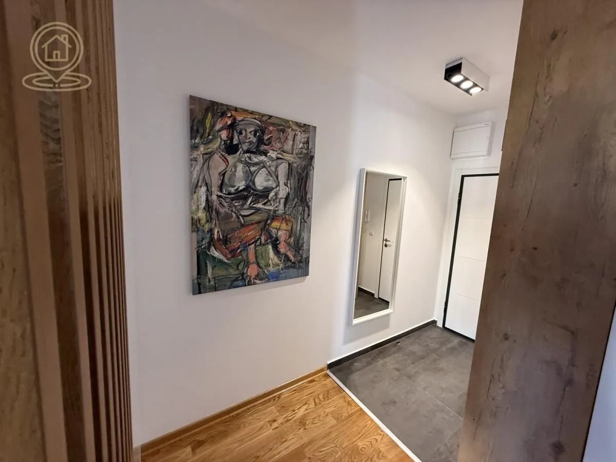 Izdavanje, dvosoban stan, 56m², Južni Bulevar, Vračar Sve Podlokacije