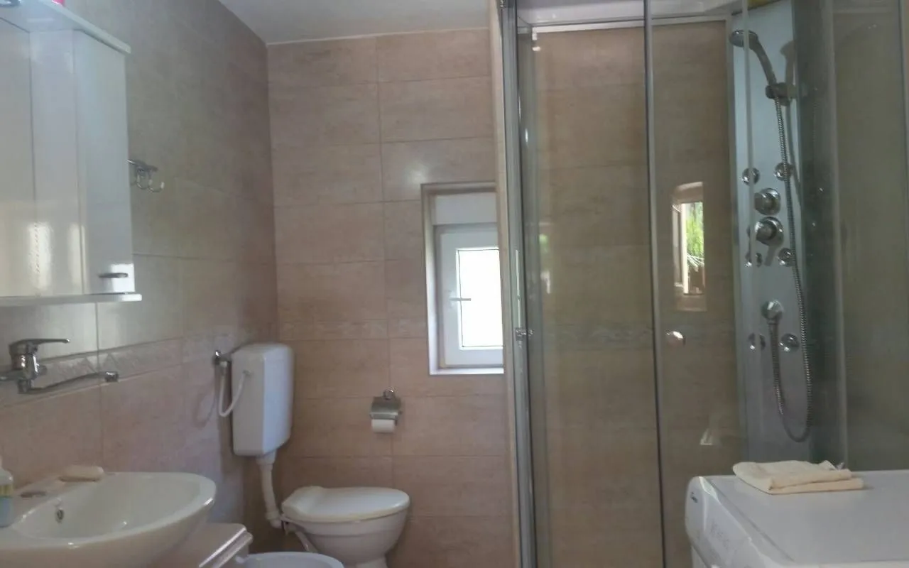 Sale, house, 200m², Kotor, Crna Gora