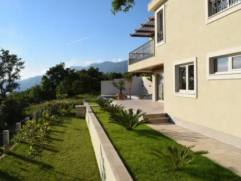 Prodaja, kuća, 242m², Blizikuće, Budva - image 13