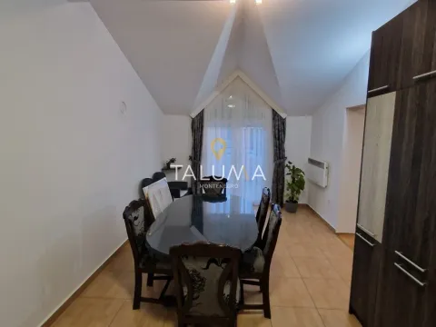 Izdavanje, dvosoban stan, 72m², Tološi, Podgorica - image 4