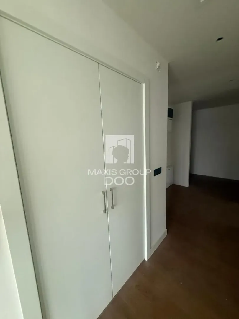 Sale, three bedroom apartment, 93m², Savski Venac, Beograd