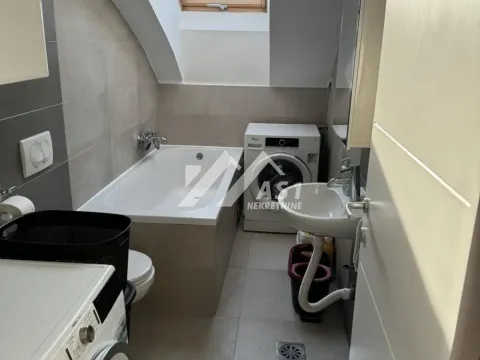Izdavanje, četvorosoban stan, 75m², Telep, Novi Sad Sve Podlokacije - image 9