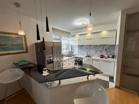 Rent, four bedroom apartment, 150m², Novi Beograd Sve Podlokacije, Beograd - image 15