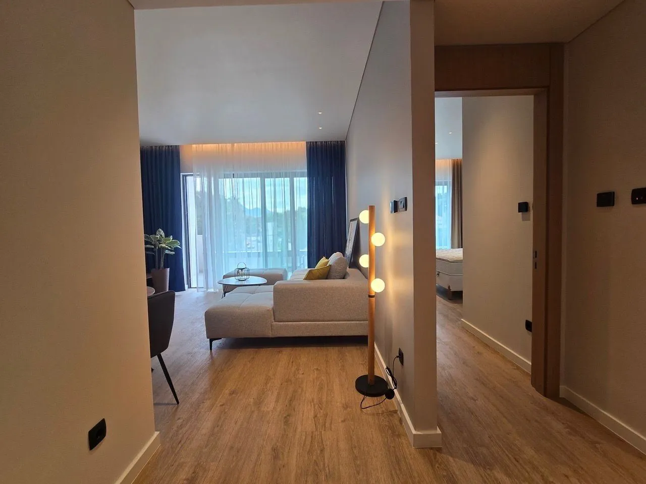 Rent, two bedroom apartment, 93m², Centar, Tivat