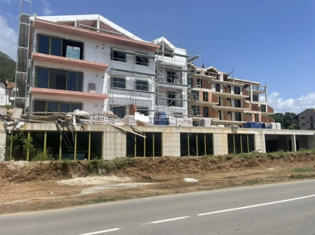 Prodaja, jednosoban stan, 50m², Baošići, Herceg Novi