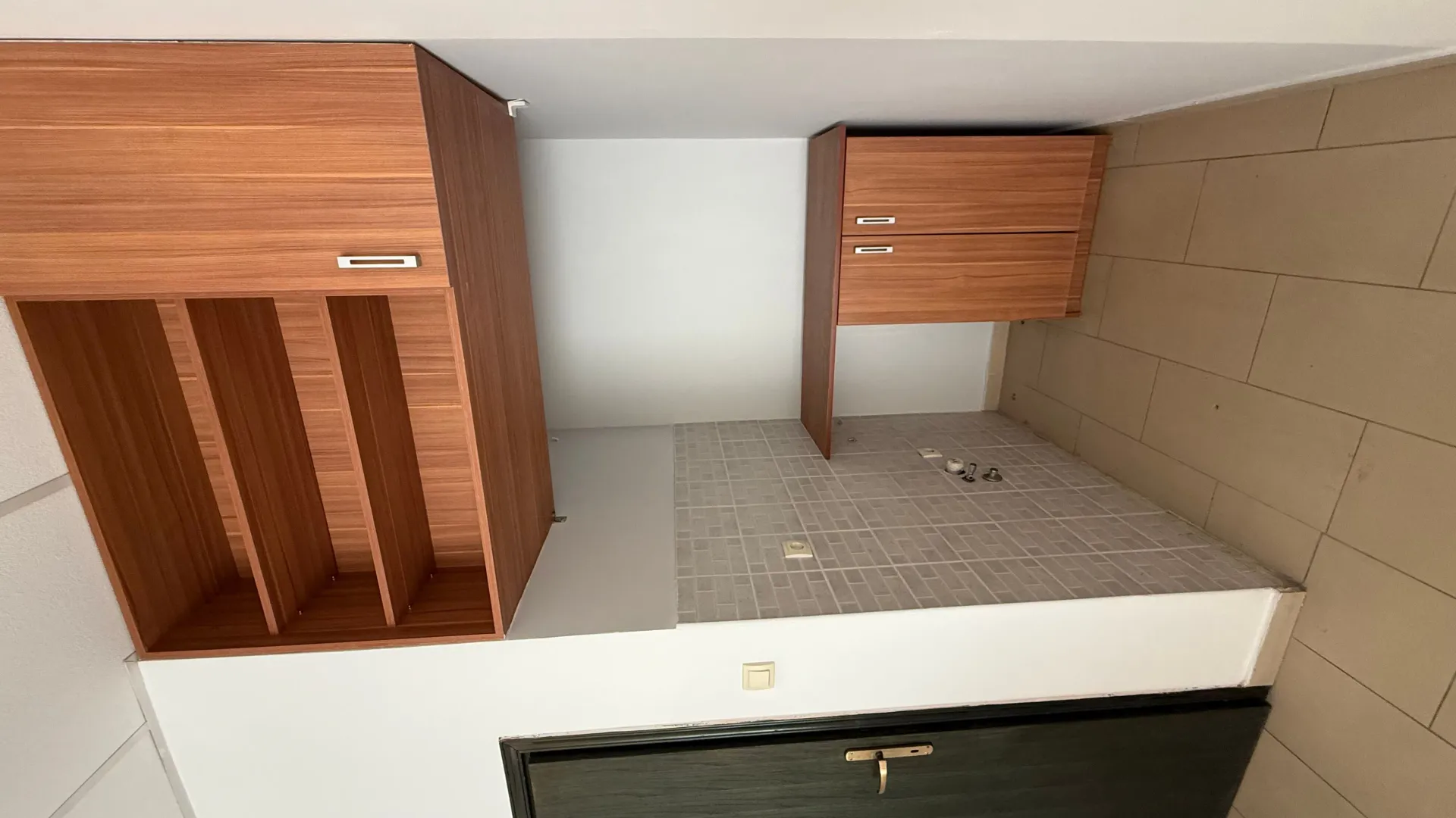 Rent, apartment, 18m², Vezirov Most, Podgorica