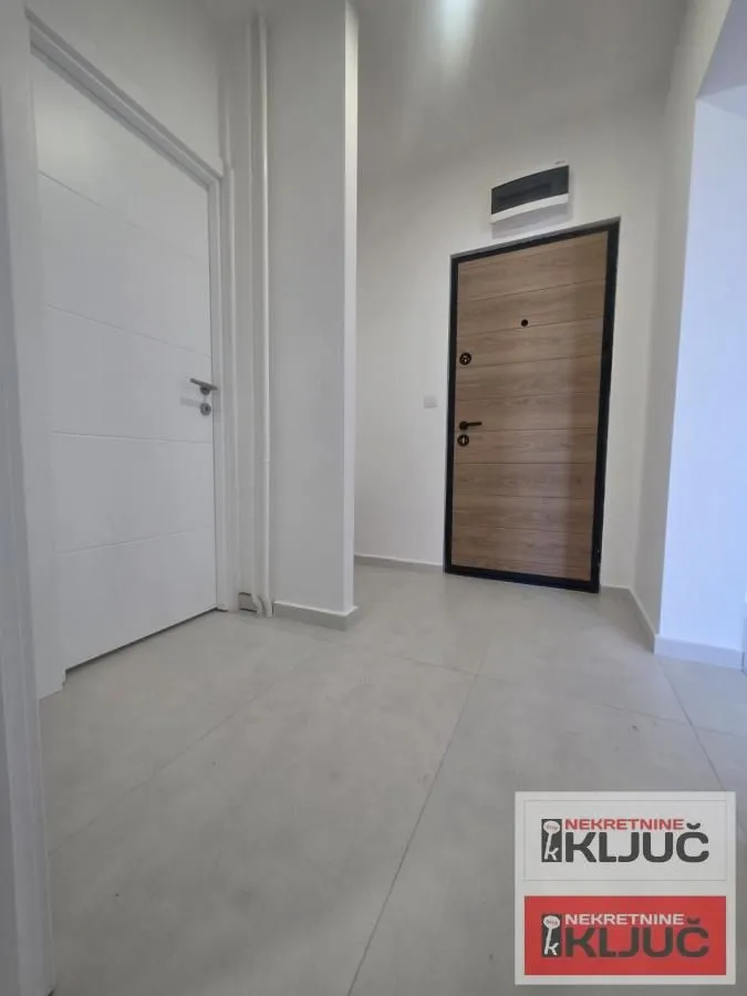 Prodaja, jednosoban stan, 42m², Kej, Novi Sad Sve Podlokacije
