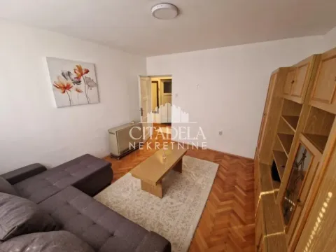 Izdavanje, dvosoban stan, 49m², Karaburma, Palilula Sve Podlokacije - image 7