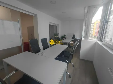 Prodaja, trosoban stan, 62m², Karaburma, Palilula Sve Podlokacije - image 8