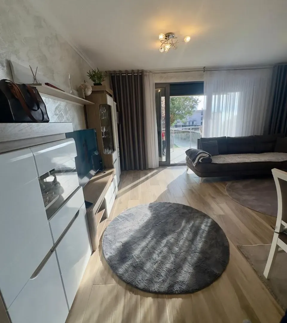 Sale, two bedroom apartment, 76m², Pržno, Budva