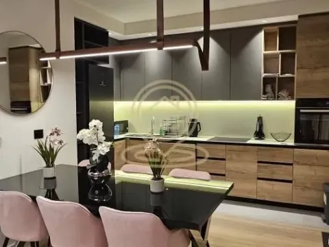 Izdavanje, četvorosoban stan, 161m², Savski Venac, Beograd - image 6