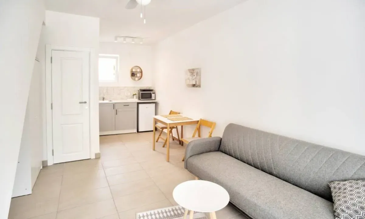 Prodaja, jednosoban stan, 62m², Baošići, Herceg Novi