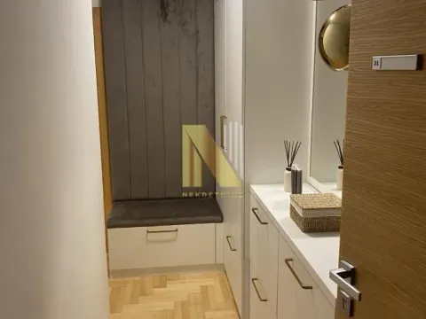 Prodaja, trosoban stan, 99m², Centar, Novi Sad - image 12