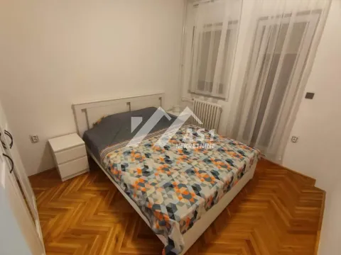 Izdavanje, dvosoban stan, 50m², Bulevar Oslobodjenja, Novi Sad Sve Podlokacije - image 4