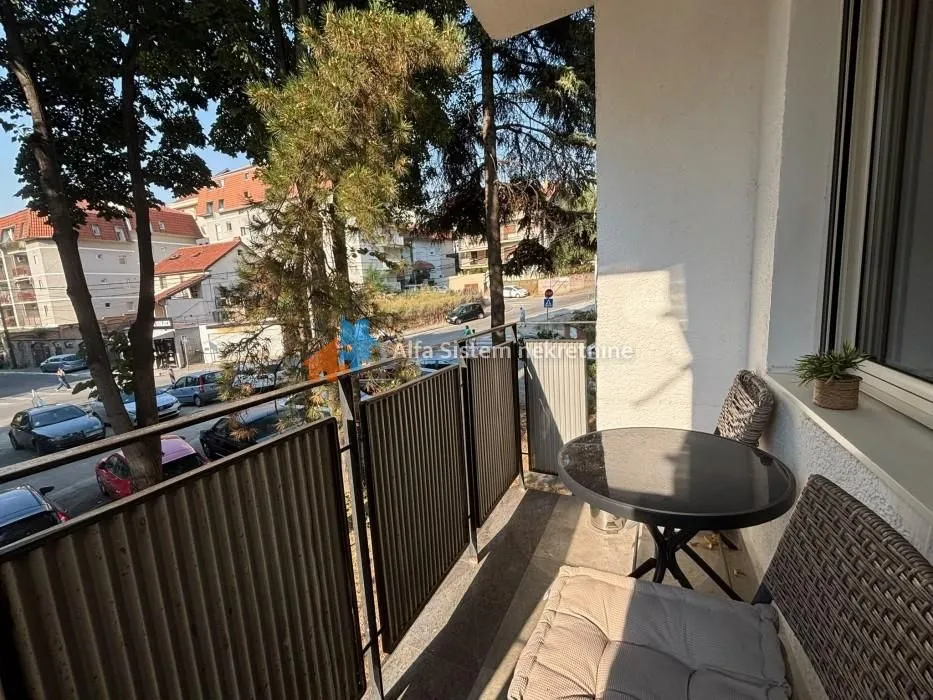Rent, two bedroom apartment, 51m², Čukarica, Beograd