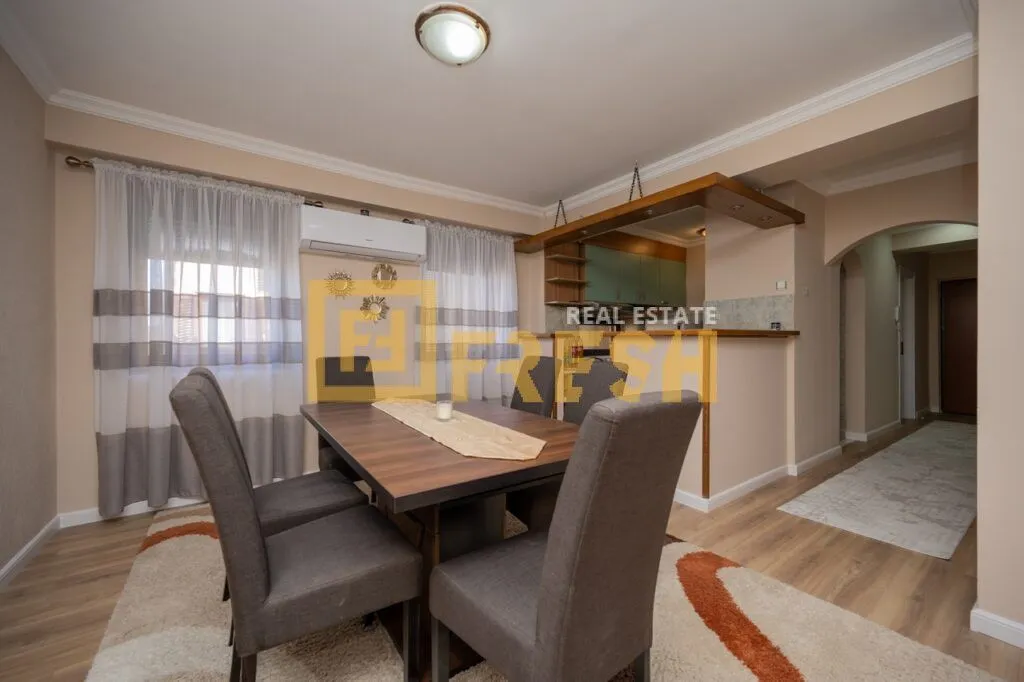 Rent, three bedroom apartment, 100m², Centar, Podgorica