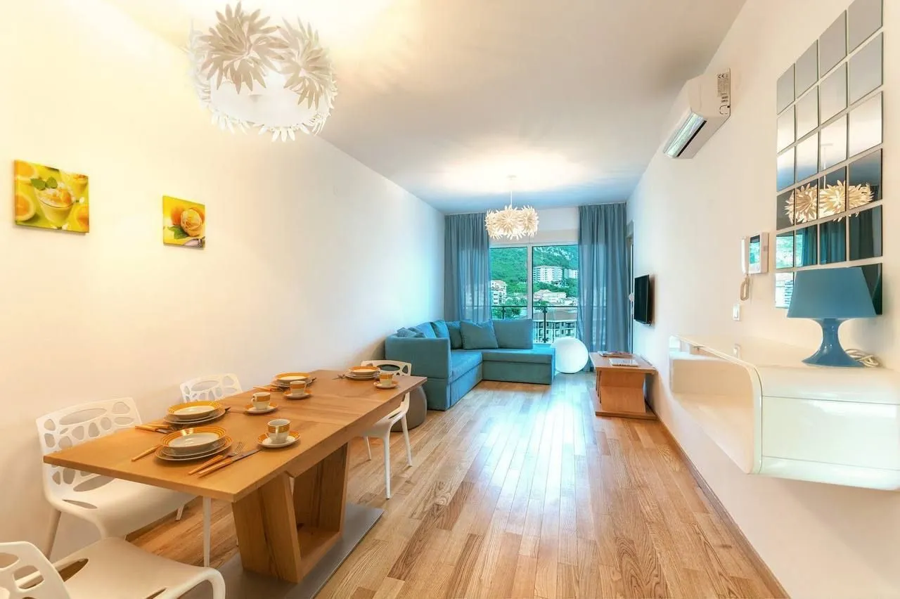 Sale, two bedroom apartment, 63m², Bečići, Budva