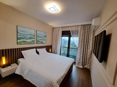 Izdavanje, jednosoban stan, 50m², Ljubović, Podgorica - image 12