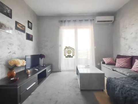 Izdavanje, dvosoban stan, 50m², Podgorica, Crna Gora - image 3