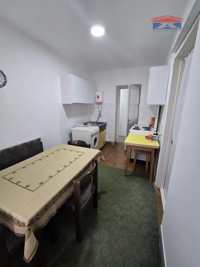 Izdavanje, dvosoban stan, 51m², Grbavica, Novi Sad Sve Podlokacije