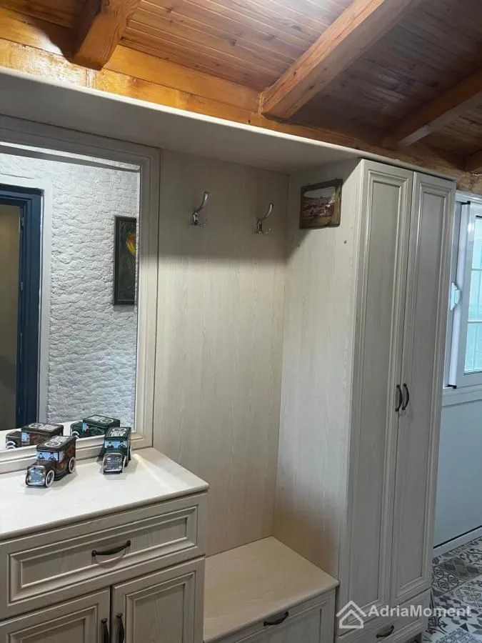 Sale, two bedroom apartment, 115m², Prčanj, Kotor