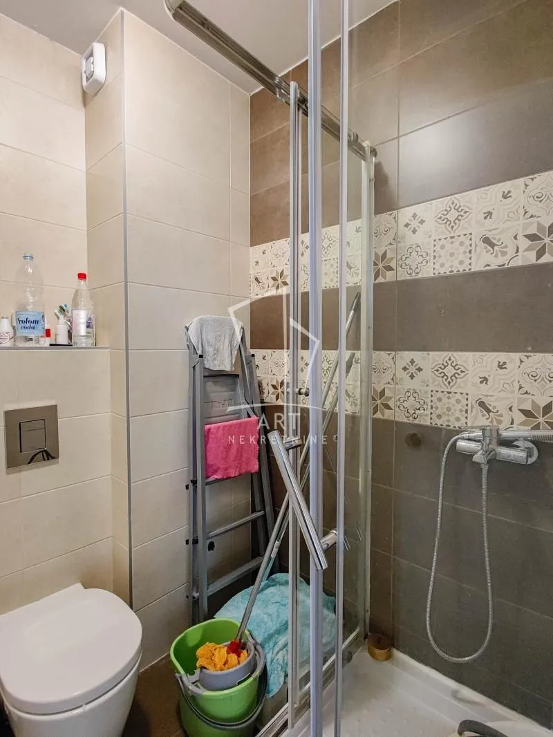 Sale, three bedroom apartment, 77m², Crveni Krst, Beograd