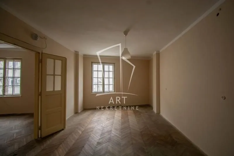Prodaja, četvorosoban stan, 113m², Vračar Hram, Vračar Sve Podlokacije