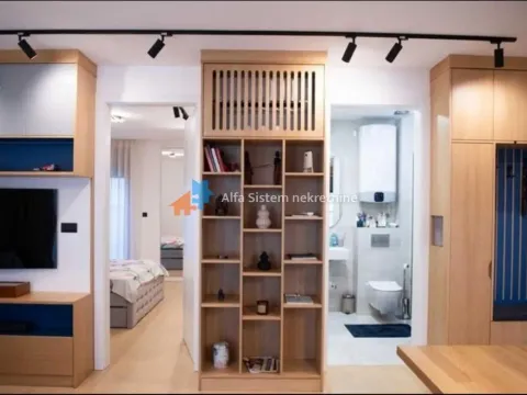 Rent, two bedroom apartment, 60m², Čubura, Beograd - image 6