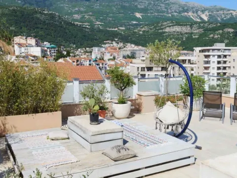 Prodaja, trosoban stan, 85m², Budva, Crna Gora - image 25