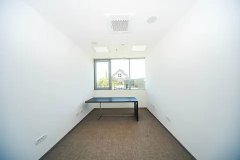 Rent, office space, 600m², Donja Gorica, Podgorica - image 4