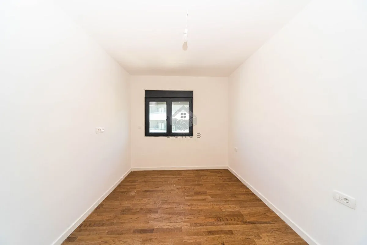 Prodaja, trosoban stan, 131m², Bar, Crna Gora