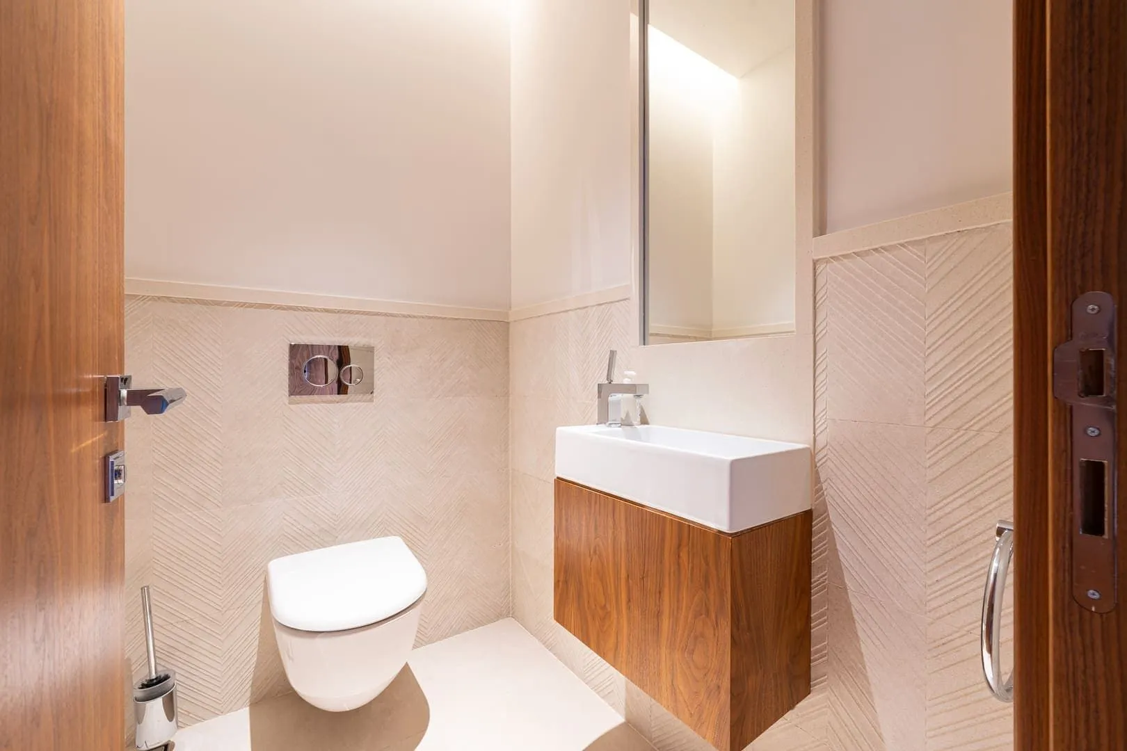 Prodaja, četvorosoban stan, 350m², Porto Montenegro, Tivat
